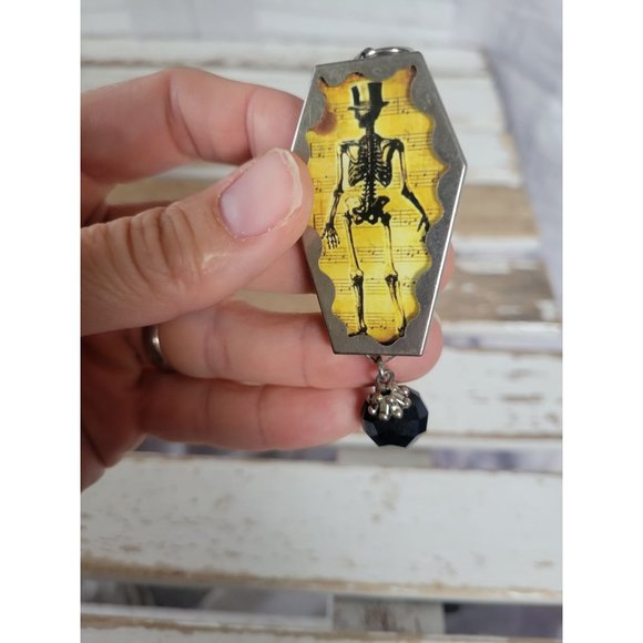 Skeleton Halloween keychain coffin vintage - Picture 2 of 5